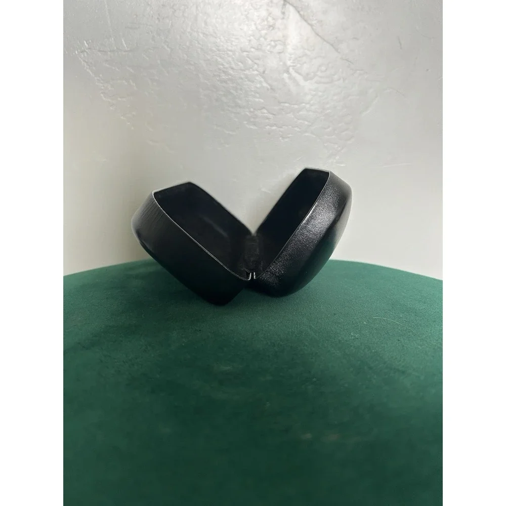 COACH NEW YORK LARGE  HARD BLACK CLAM SHELL EYE GLASS SUNGLASSES CASE